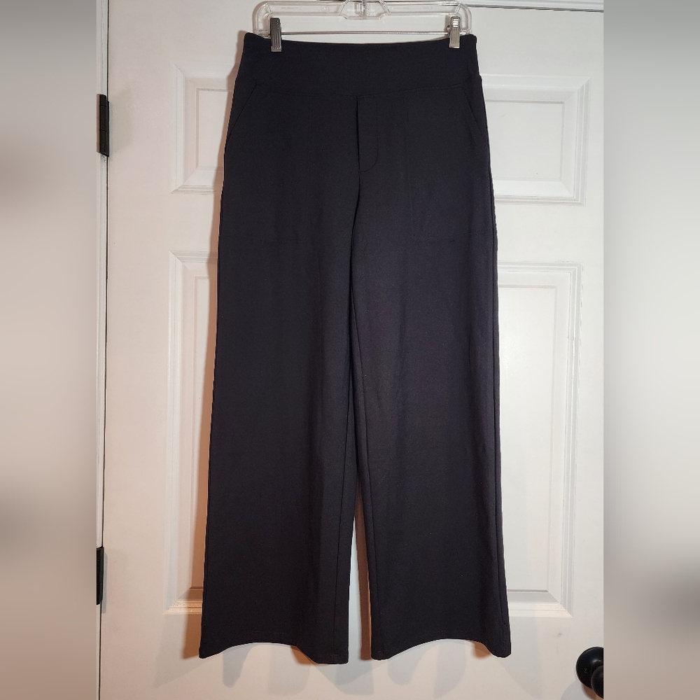 Elegant Black Wide-Leg Women's Pants